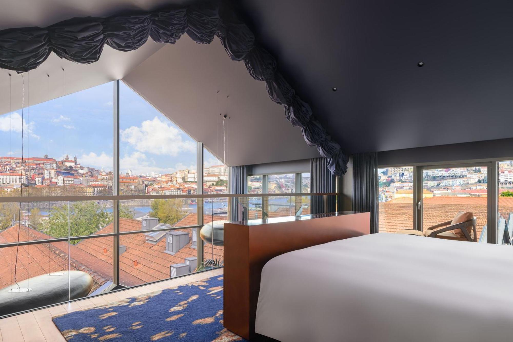 Forte De Gaia, Autograph Collection Vila Nova de Gaia Exteriör bild The view from the hotel